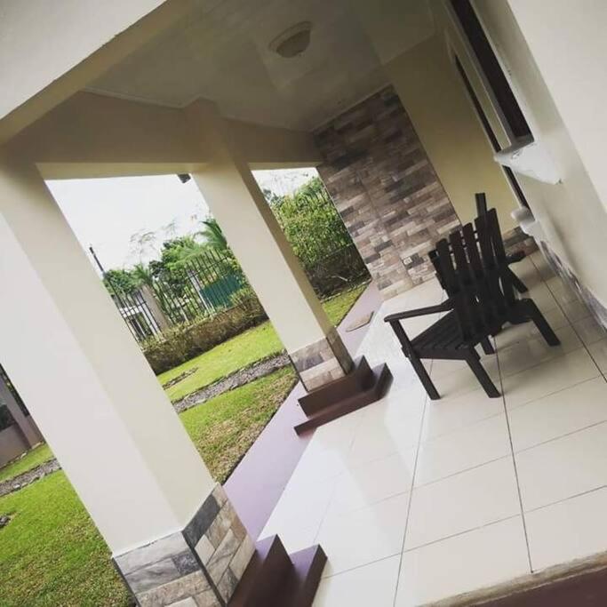 Elegant Villa In La Fortuna With Spacious Backyard Plus Very Private Pool & Parking Esterno foto