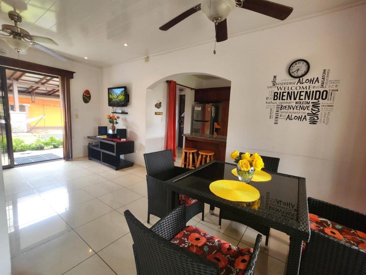 Elegant Villa In La Fortuna With Spacious Backyard Plus Very Private Pool & Parking Esterno foto